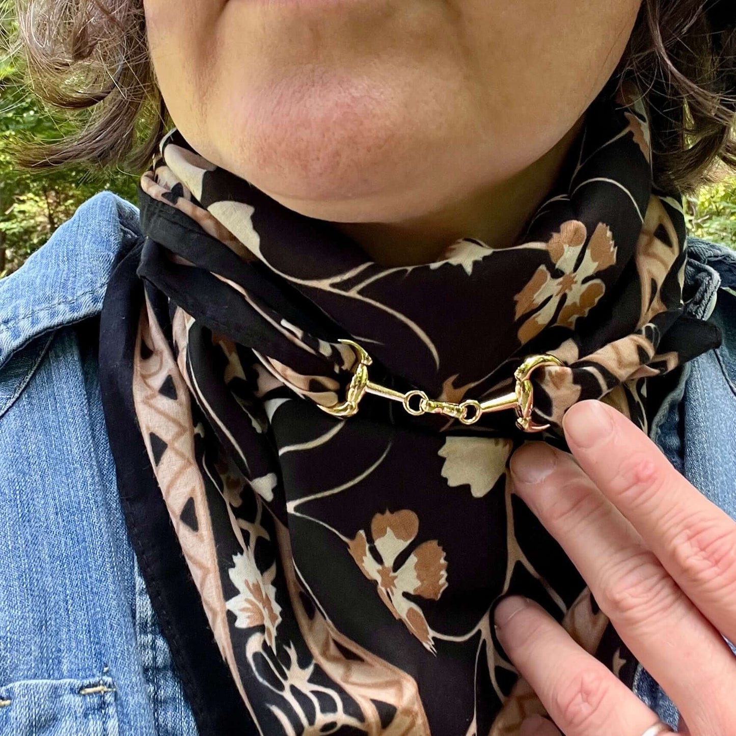 Snaffle Bit Scarf Buckle