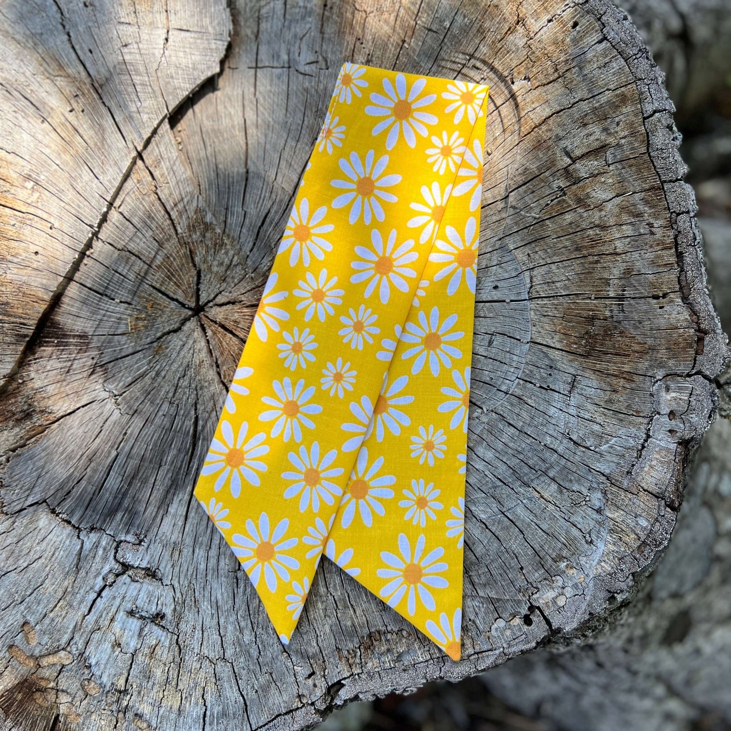 mini yellow daisy purse scarf