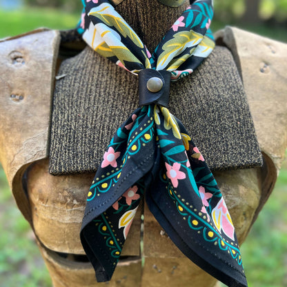 Bandana Scarf No. 056 Betty Bandana
