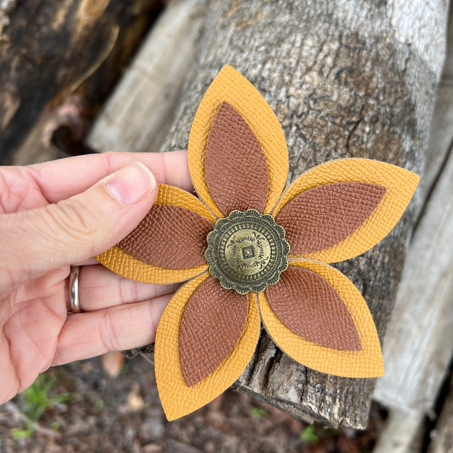 Leather Flower Brooch Pin for Hats, Lapels and Handbags - Sunflower