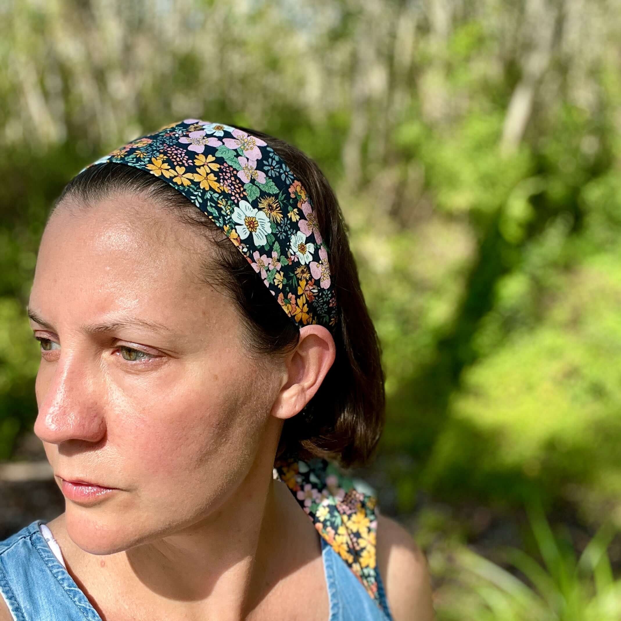 Slim Floral Scarf - Retro Floral Blue