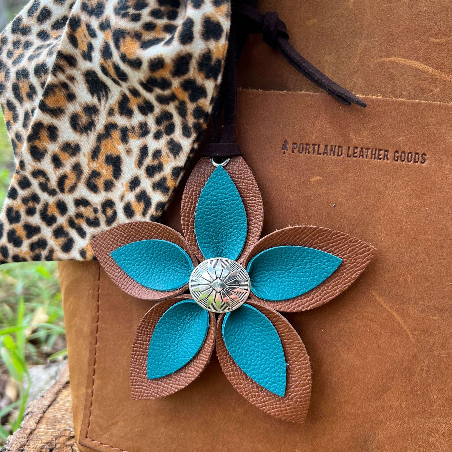 Leather Flower Bag Charm - Large Flower with Loop - Teal and BrownLeather purse charms are a great way to update your handbag, purse or tote. Each flower is crafted with leather petals securely sewn and glued together and accented with buttons in the cent