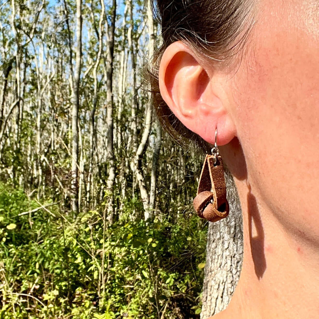 Leather Knot Earrings - Tan