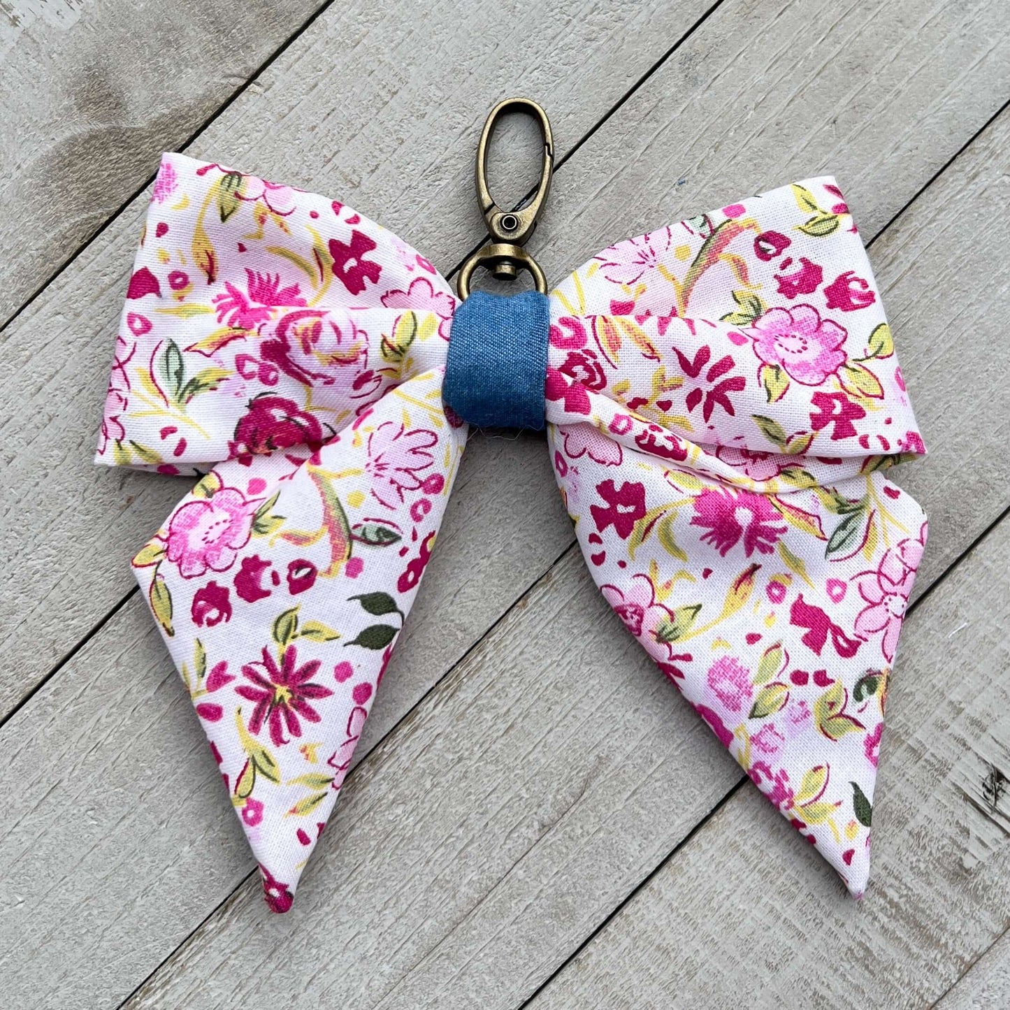 bow bag charm in pink floral