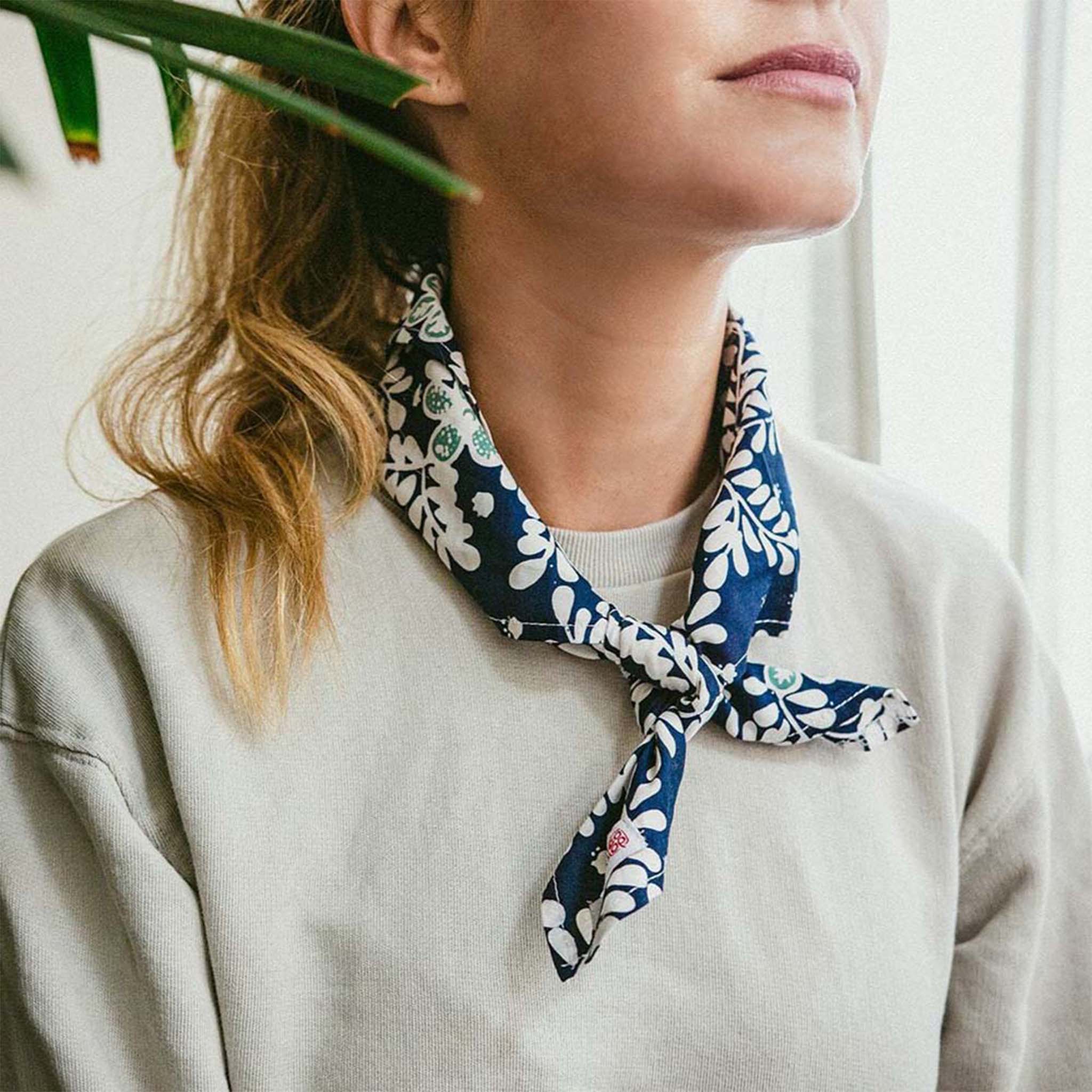 Bandana Blue White - Hand Dyed Batik