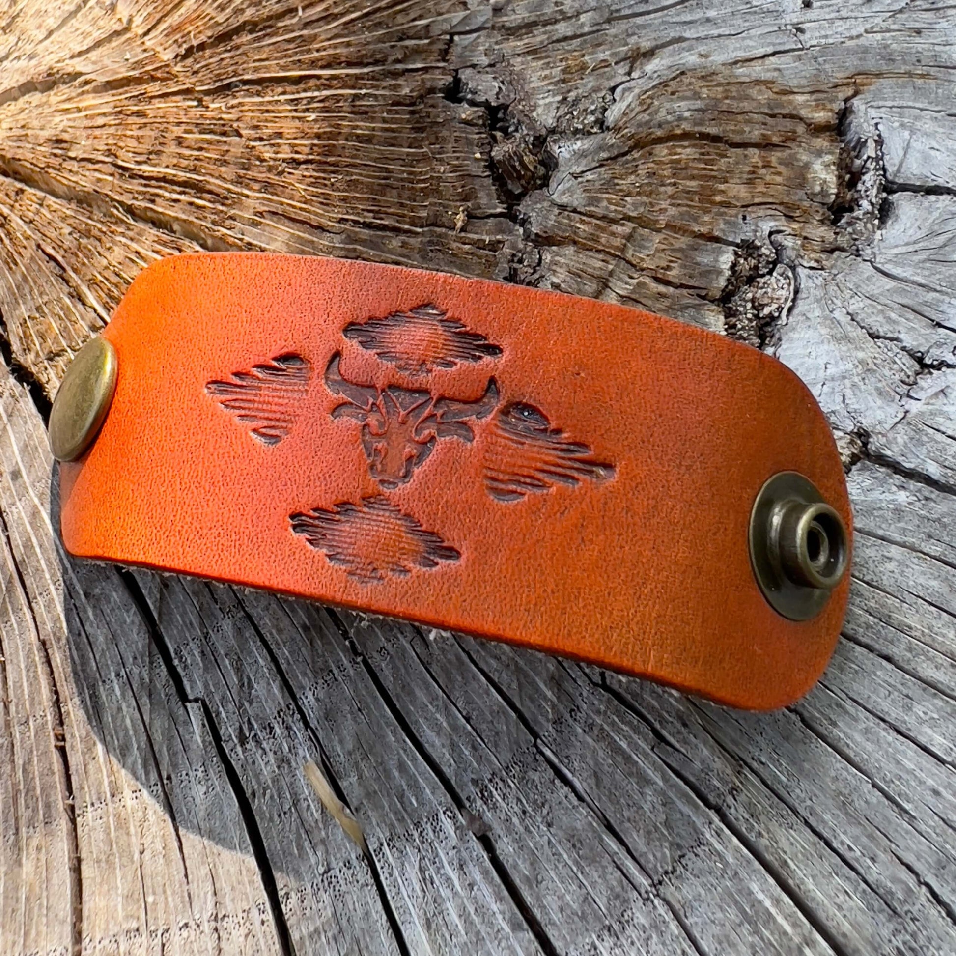 bandana slide with steer