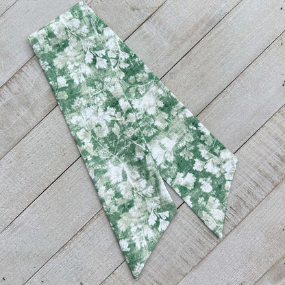 green leaf pattern cotton purse twilly