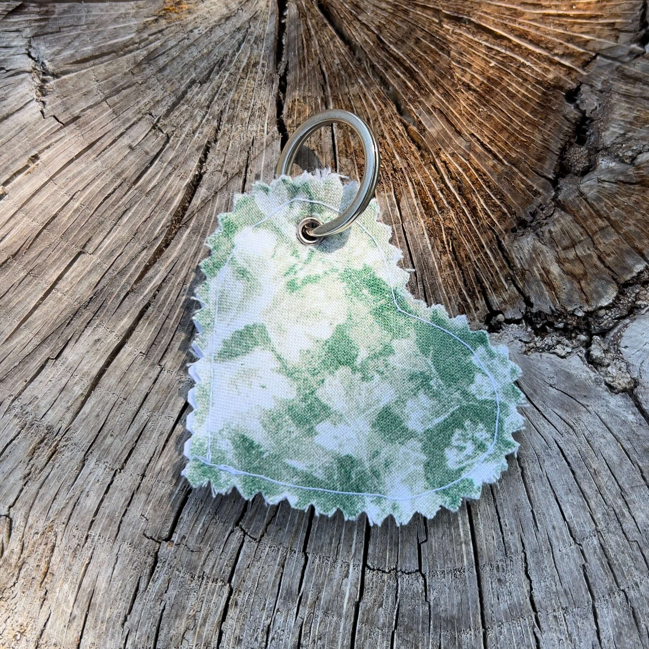 puffed heart green leaf print bag charm