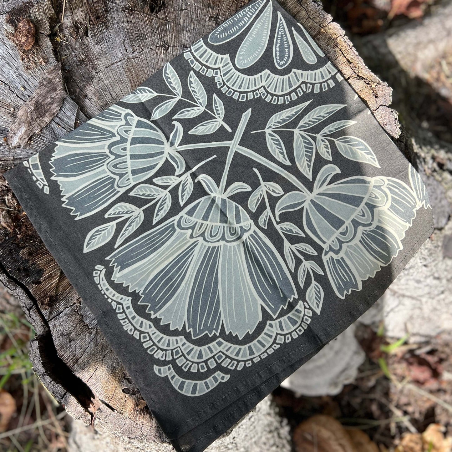 bandana scarf in grey floral