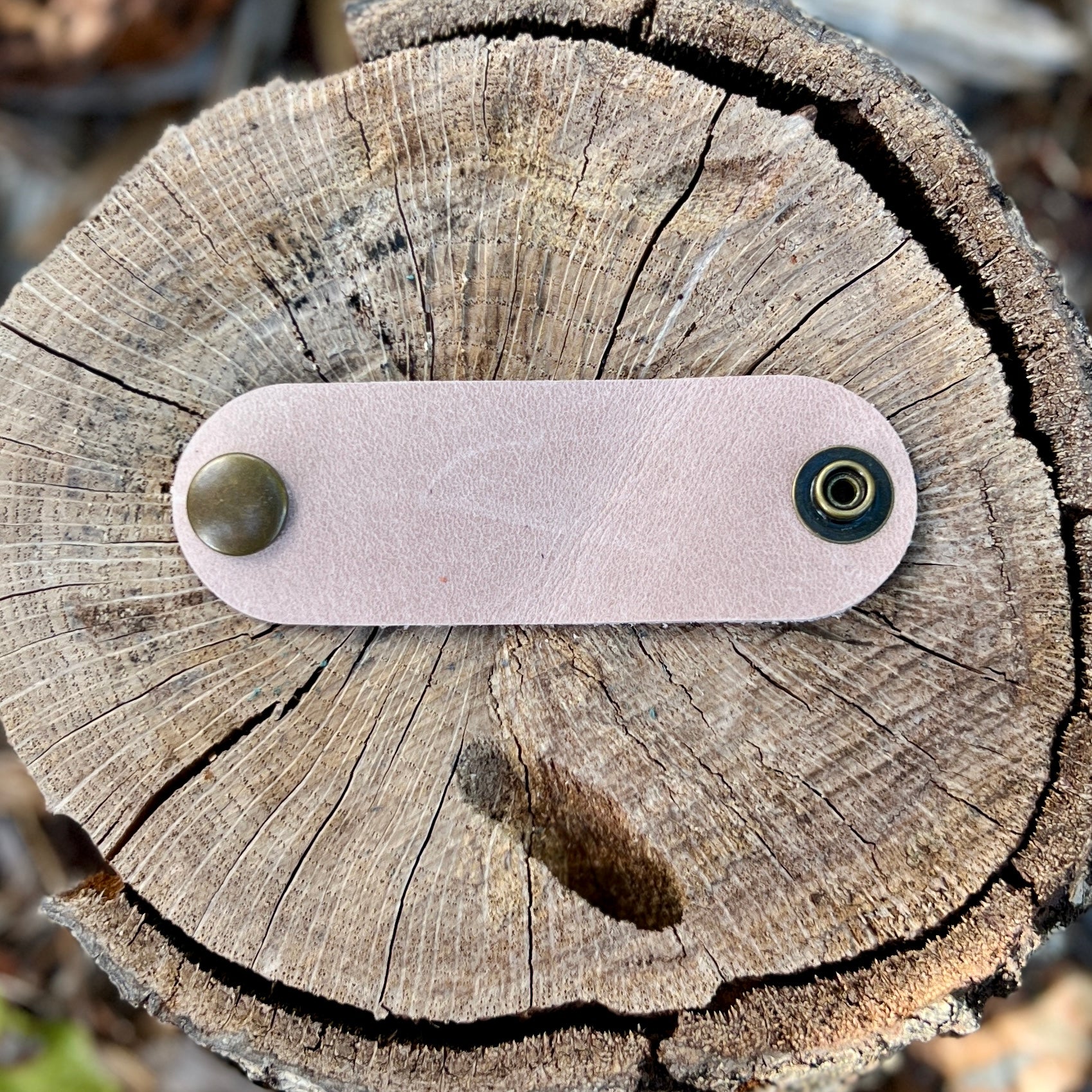 leather bandana slide in natural tan
