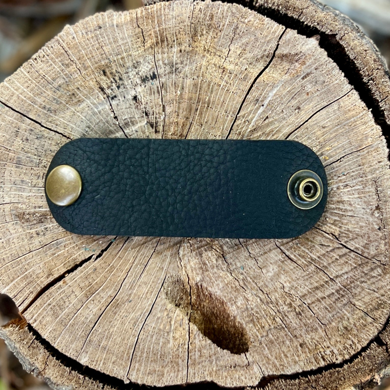 leather bandana slide in rustic black