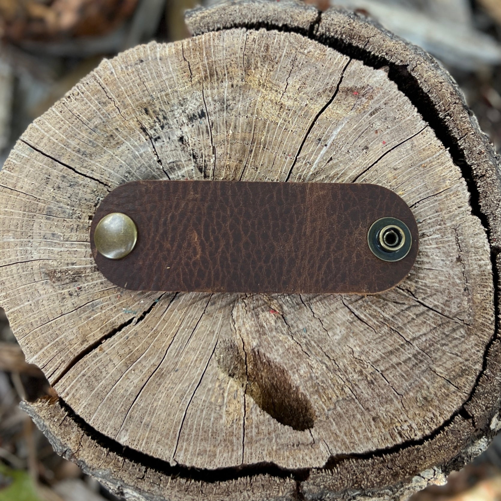 leather bandana slide in rustic brown