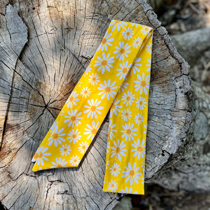 twilly style yellow daisy scarf