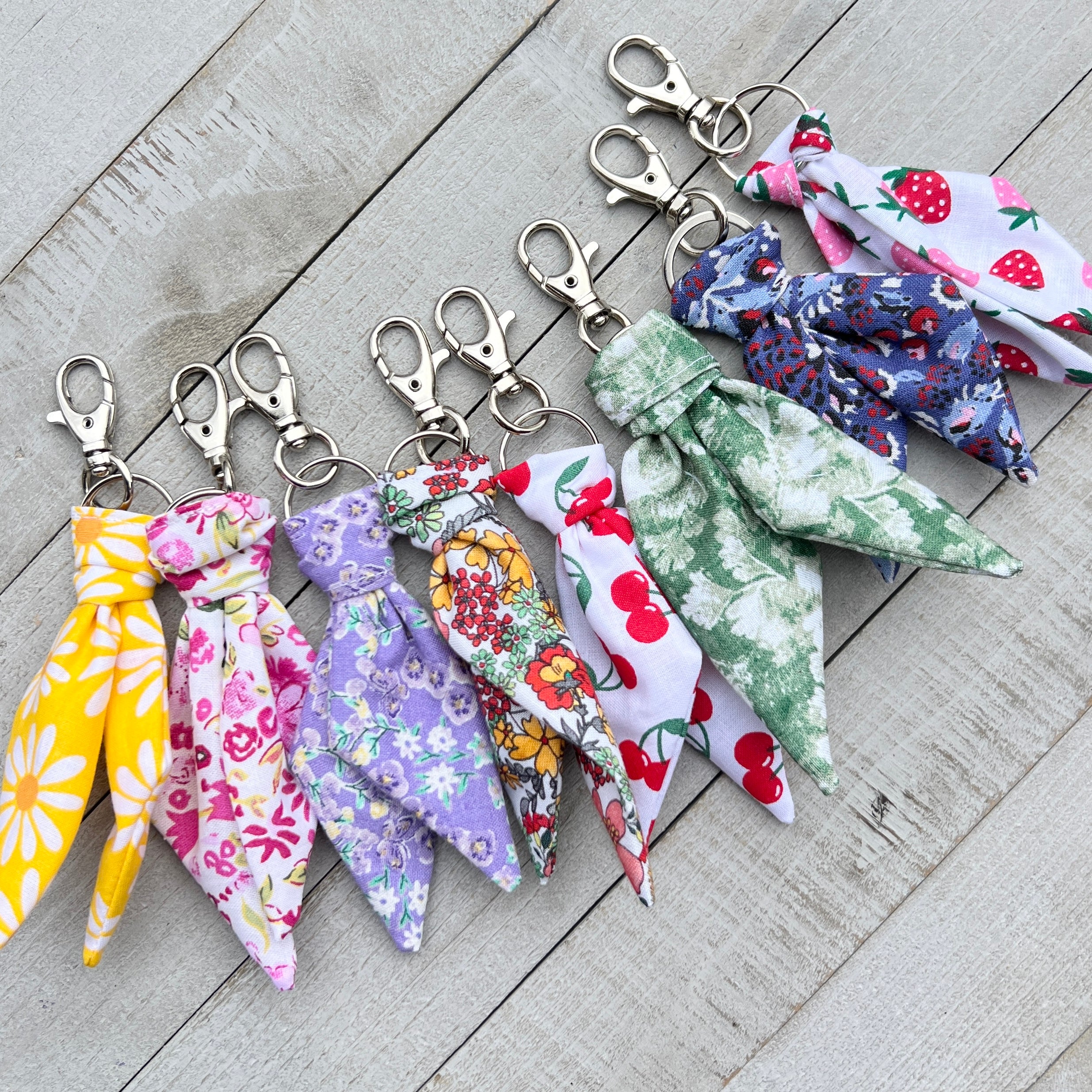 mini scarf key chain in floral cotton on nickel tone clip