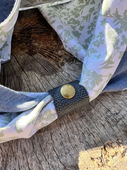 Leather Bandana Slide in washed navy